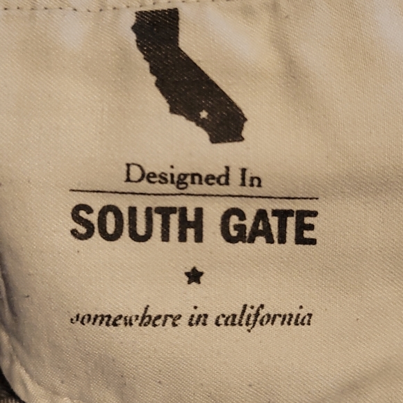 Original AG Jeans, Grey in color, size 32x34 - Picture 6 of 7